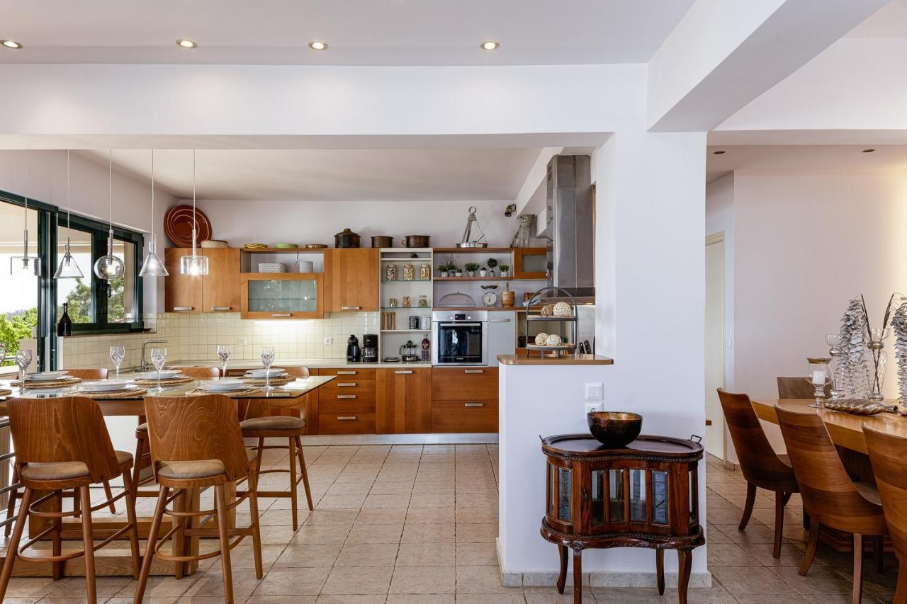 Superb Villa,With Amazing Seaviews & Huge Pool! Somatas Экстерьер фото
